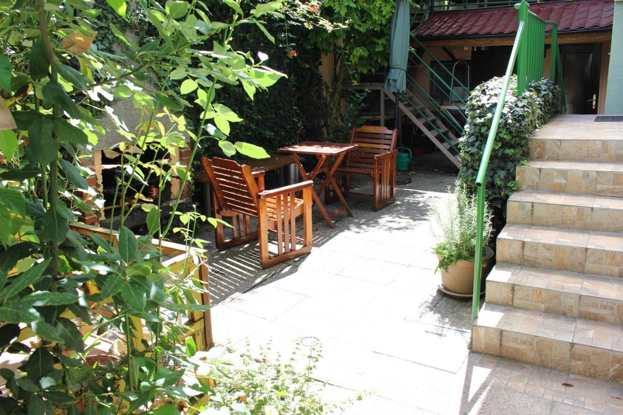 West Capital - Free Private Parking Apartment Zagreb Ngoại thất bức ảnh