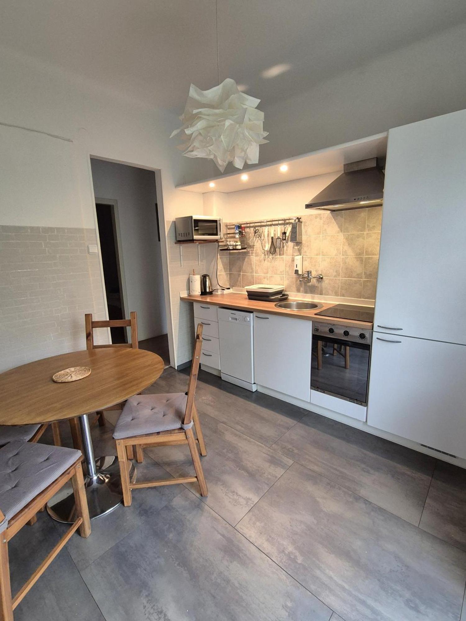 West Capital - Free Private Parking Apartment Zagreb Ngoại thất bức ảnh