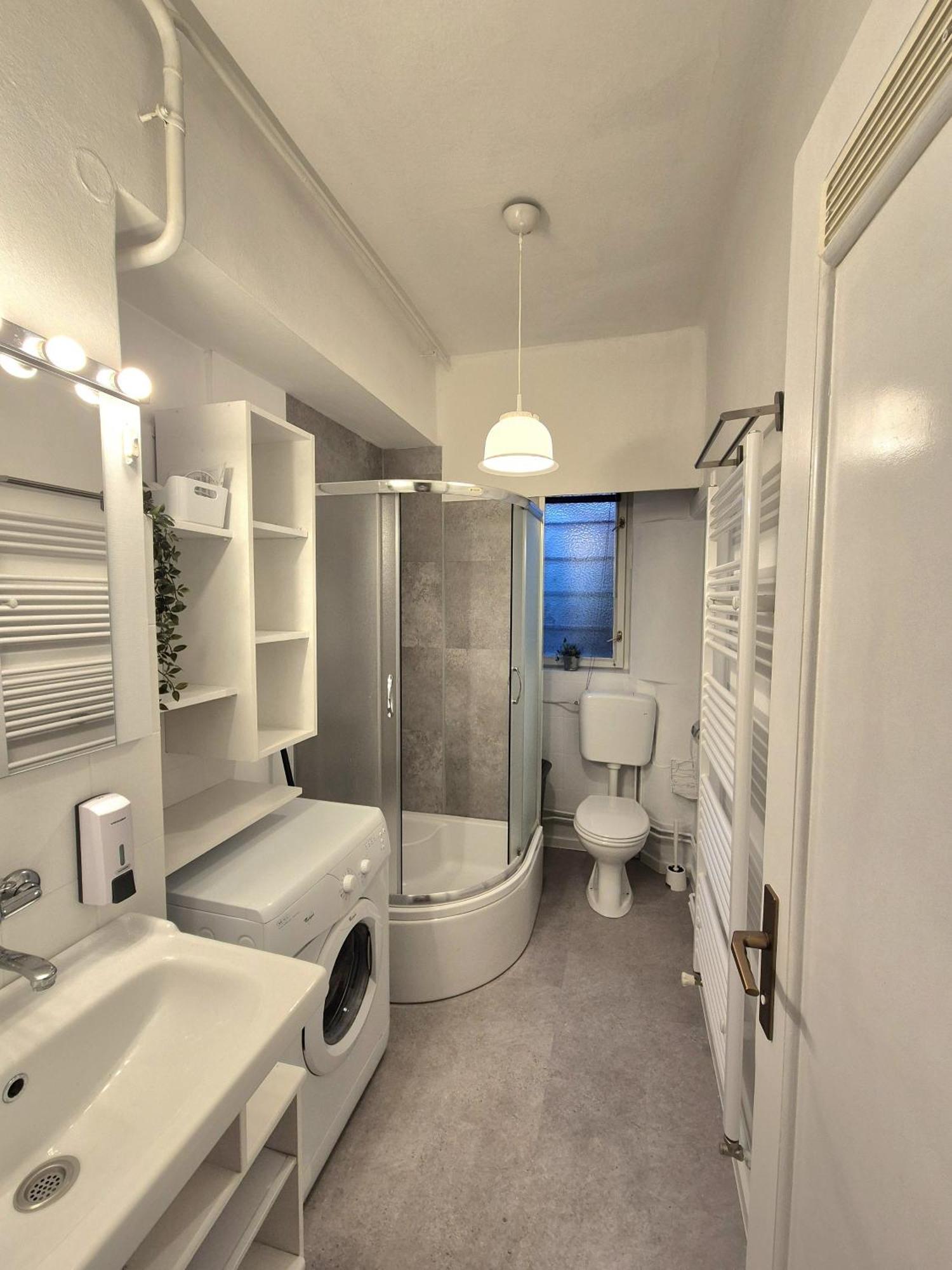 West Capital - Free Private Parking Apartment Zagreb Ngoại thất bức ảnh