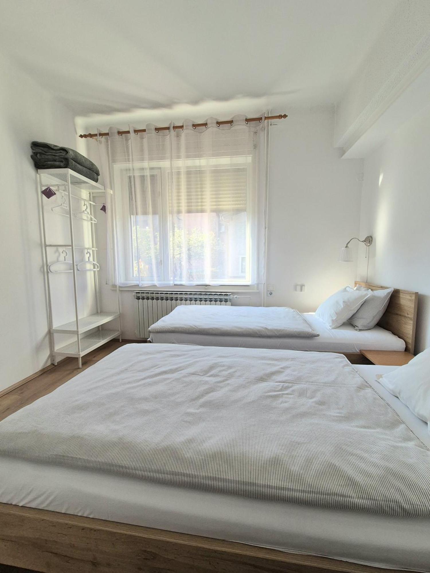 West Capital - Free Private Parking Apartment Zagreb Ngoại thất bức ảnh